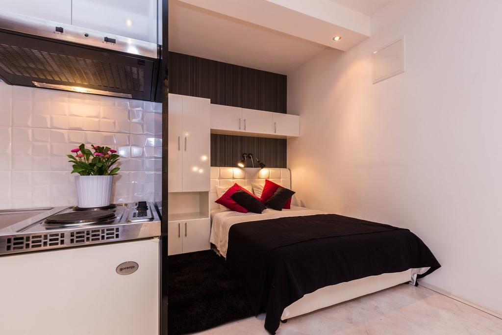 Apartments Elizabeth 비오그라드나모루 객실 사진